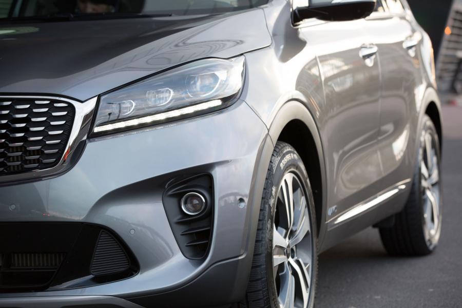 Детали экстерьера Kia Sorento EcoDynamics (UM) 2018 года  (WW) (фото 19 из 21)